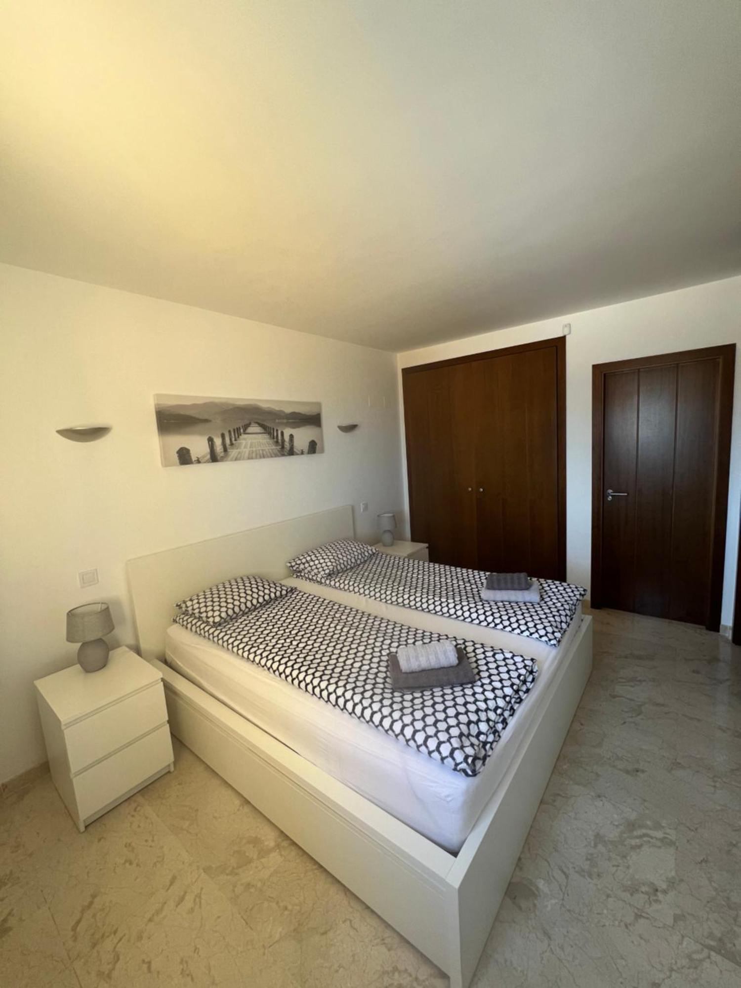 טורבייחה Punta Prima Nice Apartment With Sea Views מראה חיצוני תמונה