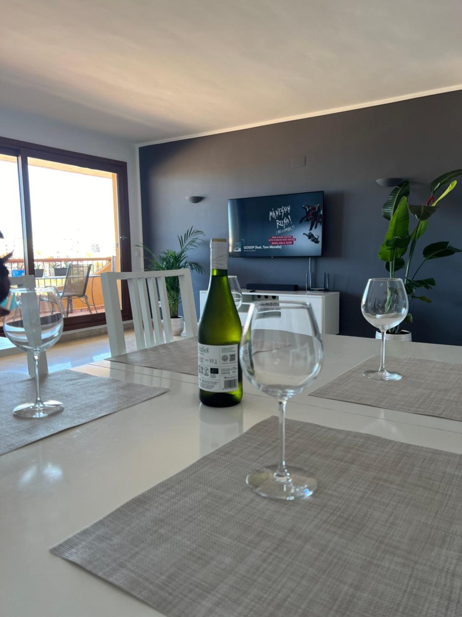 טורבייחה Punta Prima Nice Apartment With Sea Views מראה חיצוני תמונה